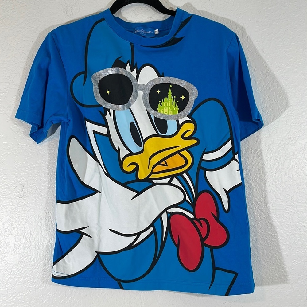 TOKYO DISNEY RESORT Donald Duck Short Sleeves Graphic Tee Size Small